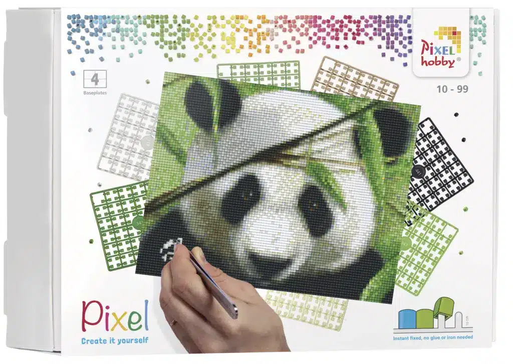 Kit 4 basisplaten en ± 100 pixelmatjes - Panda